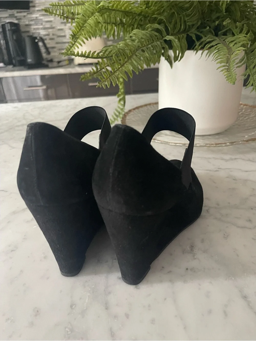Black Suede Wedge Mary Jane Pumps - Women Size 10,5 - Picture 4 of 8